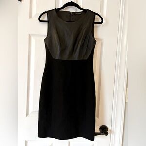$500 ELIE TAHARI LEATHER 2/38/XS SHEATH LITTLE BLACK DRESS